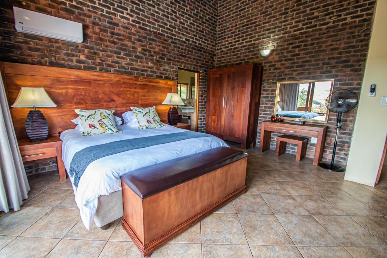 Dinkweng Safari Lodge The Waterberg Biosphere Dış mekan fotoğraf