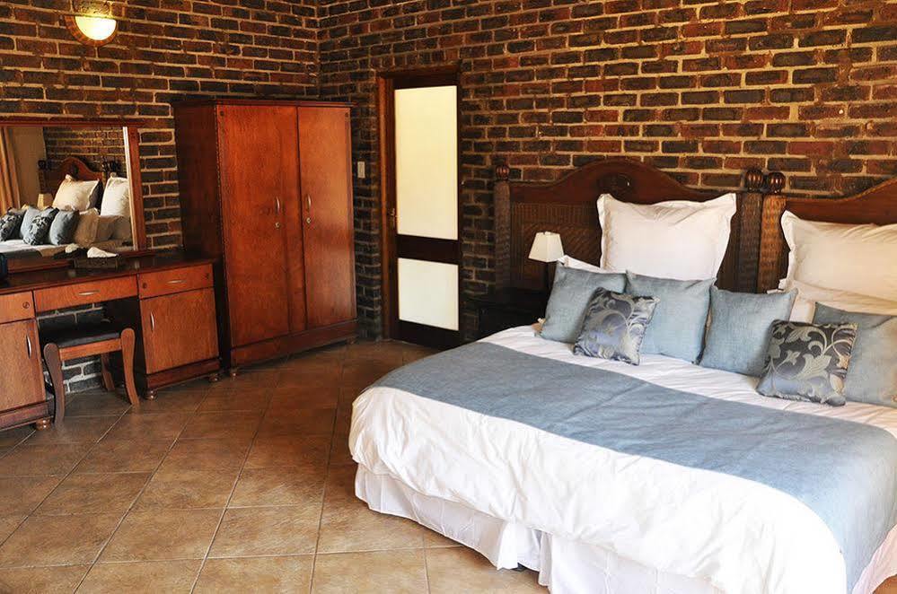Dinkweng Safari Lodge The Waterberg Biosphere Dış mekan fotoğraf